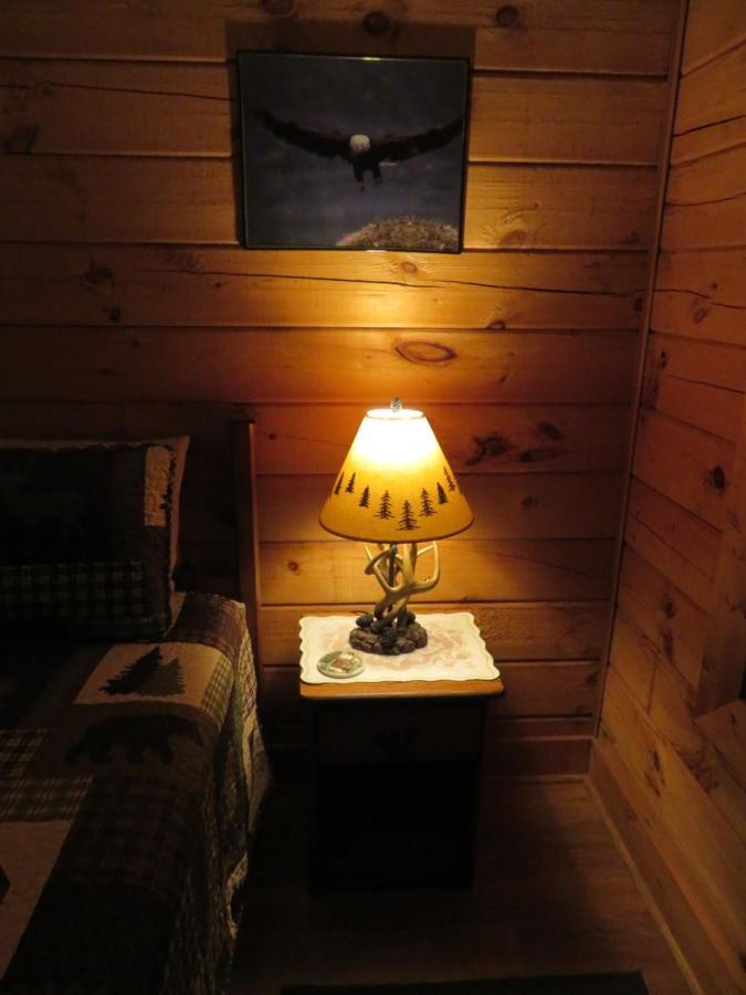 Misty Creek Log Cabins Maggie Valley Exterior foto